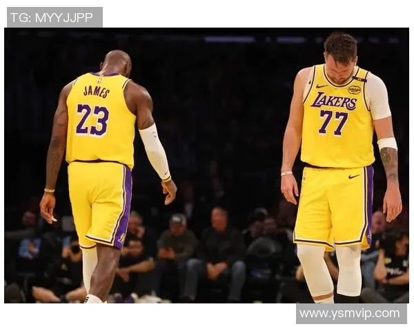 3月30日湖人对阵黄蜂精彩直播全程回顾与赛后分析